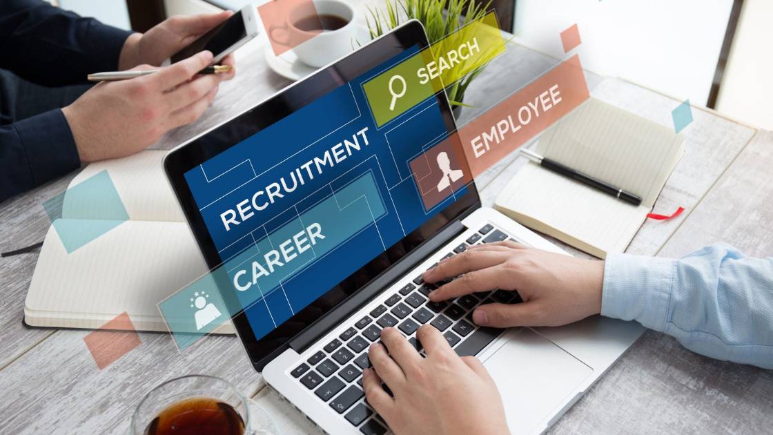 The Best Digital Recruitment Tips to Attract Job Applicants
